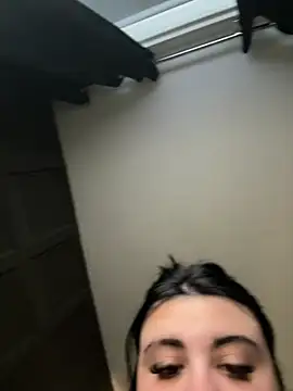 Curvybabesxxo online show from 6, 2, 2026