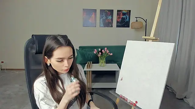 YvonneRobes online show from 14, 12, 2025