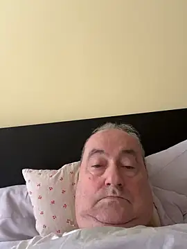 csikar online show from 14, 4, 2026