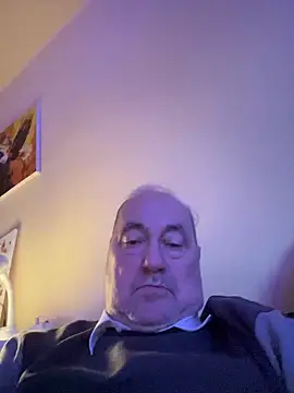 csikar online show from 6, 4, 2026