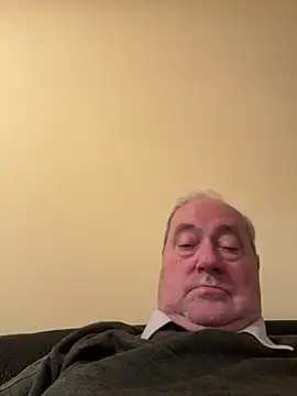 Snapshot of csikar chatting on 29, 4, 2026 csikar online show from 29, 4, 2026