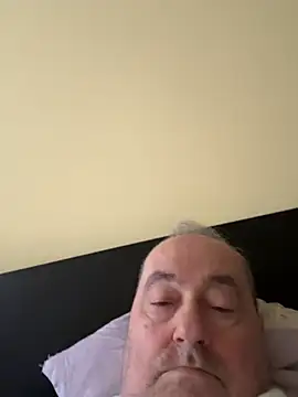 csikar online show from 1, 4, 2026