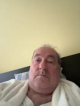 Snapshot of csikar chatting on 18, 5, 2026 csikar online show from 18, 5, 2026