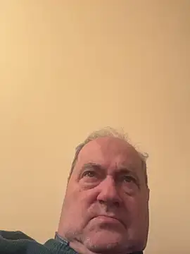 Snapshot of csikar chatting on 22, 4, 2026 csikar online show from 22, 4, 2026