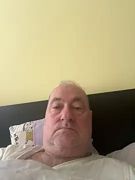 csikar online show from 4, 4, 2026