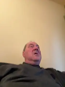 Snapshot of csikar chatting on 17, 5, 2026 csikar online show from 17, 5, 2026