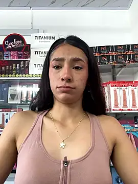 lunaluxury22 online show from 18, 1, 2026