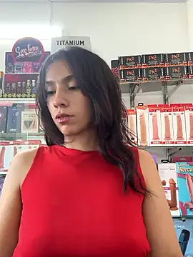 lunaluxury22 online show from 13, 1, 2026