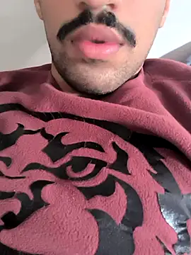 twinkarabboy online show from 15, 1, 2026