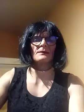 Snapshot of JoyesexyBM chatting on 6, 4, 2026 JoyesexyBM online show from 6, 4, 2026