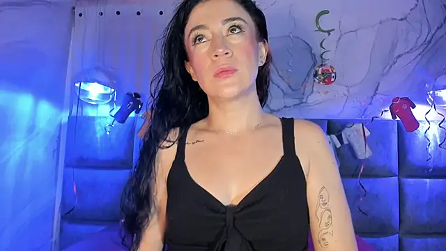 Victoria01  online show from 10, 7, 2026