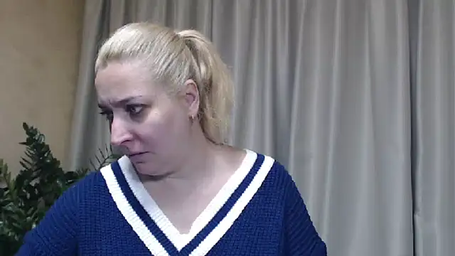 sweetpussy13 online show from 30, 10, 2025