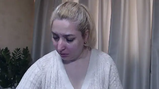 sweetpussy13 online show from 4, 4, 2026