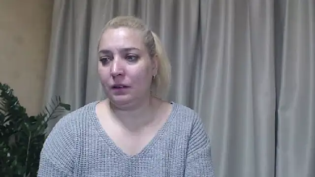 sweetpussy13 online show from 28, 10, 2025