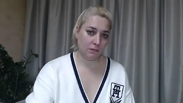 sweetpussy13 online show from 13, 10, 2025