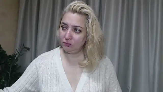 sweetpussy13 online show from 10, 10, 2025