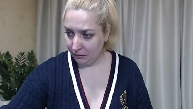 sweetpussy13 online show from 1, 4, 2026