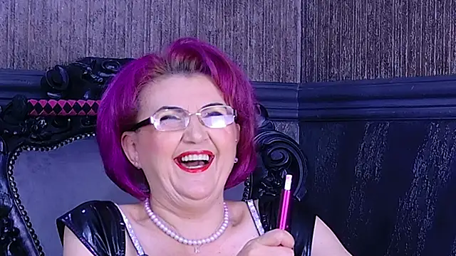 IsabelaConte online show from 17, 6, 2026