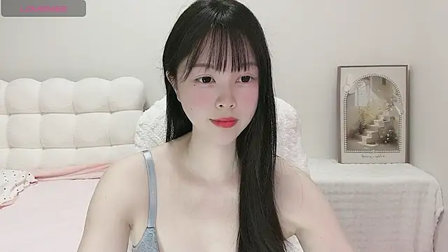 Anna-2005 online show from 4, 4, 2026