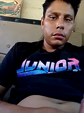 Snapshot of Fredyraudel1205 chatting on 20, 5, 2026 Fredyraudel1205 online show from 20, 5, 2026