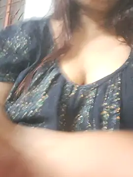 Sexy doctor72 online show from 17, 5, 2026