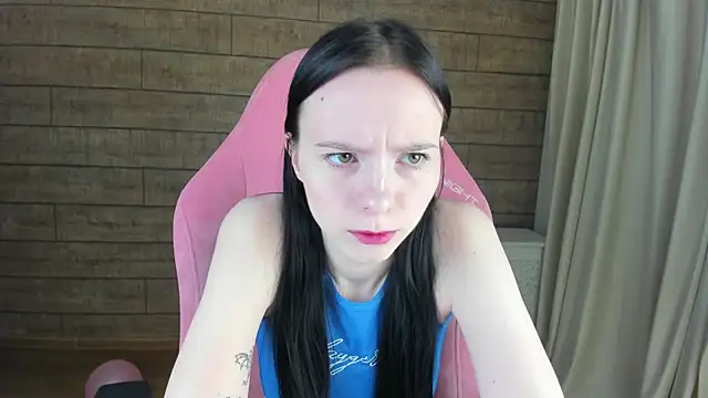 ArinaKubrick online show from 17, 4, 2026