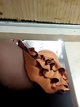 SARA6926969 online show from 23, 12, 2025