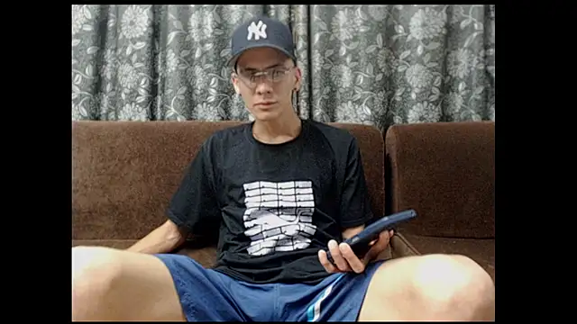 Snapshot of sam_hotttt_ chatting on 27, 3, 2026 sam hotttt online show from 27, 3, 2026