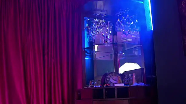 AstridVex online show from 10, 4, 2026