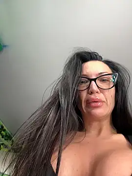 AstridVex online show from 25, 3, 2026