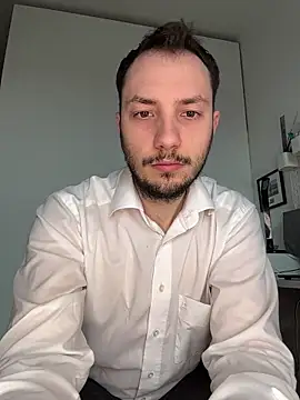 Lovebackground online show from 3, 4, 2026