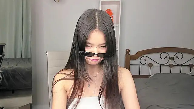 amiya cute online show from 16, 2, 2026