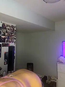 maisie goldxx online show from 18, 1, 2026