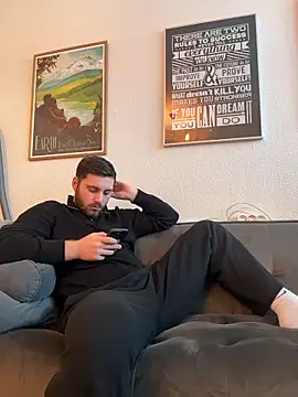 SilkyMira online show from 7, 2, 2026