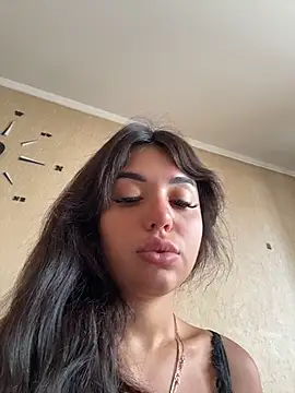 SilkyMira online show from 25, 5, 2026