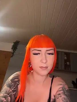 ScarletVixenLive online show from 1, 2, 2026