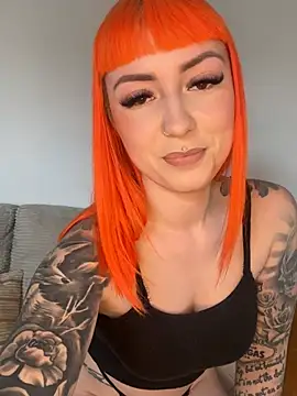 ScarletVixenLive online show from 8, 3, 2026