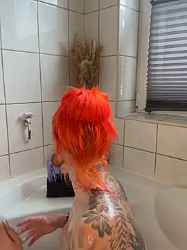 ScarletVixenLive online show from 21, 5, 2026