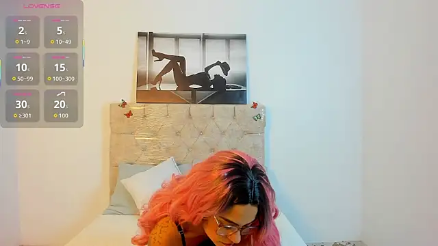 Parislennon online show from 24, 2, 2026