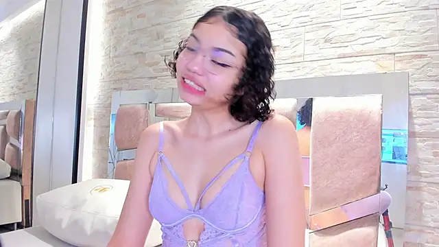 chloe cortez online show from 22, 2, 2026