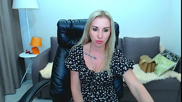 Hanna--Sweet online show from 22, 5, 2026