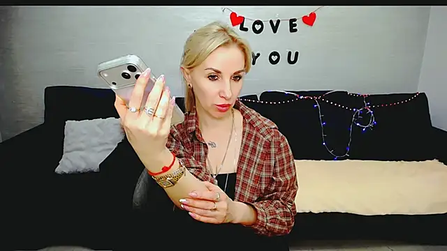 Hanna--Sweet online show from 7, 5, 2026
