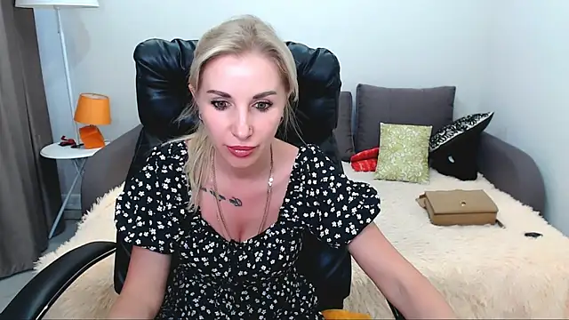 Hanna--Sweet online show from 24, 5, 2026