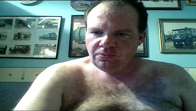 Snapshot of mrhardcock12 chatting on 25, 4, 2026 mrhardcock12 online show from 25, 4, 2026