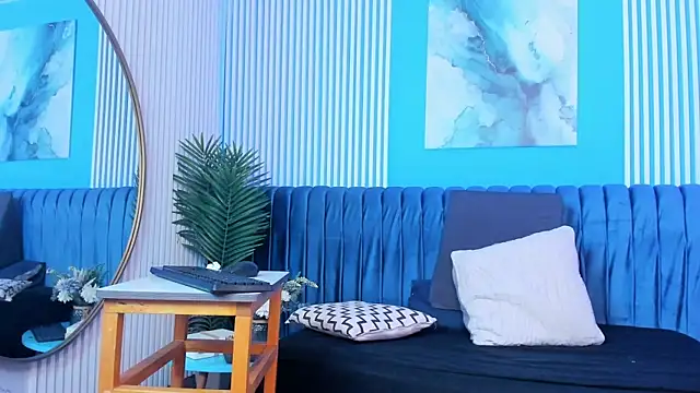 dahianeconnor online show from 2, 3, 2026