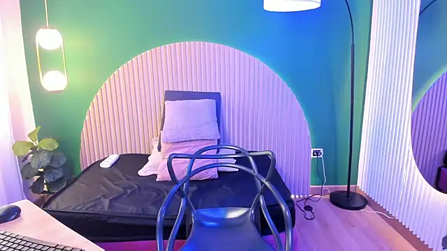 dahianeconnor online show from 13, 2, 2026