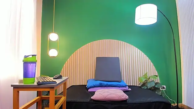 dahianeconnor online show from 14, 3, 2026