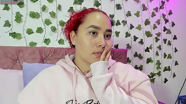 Ayla-marttinez online show from 12, 7, 2026