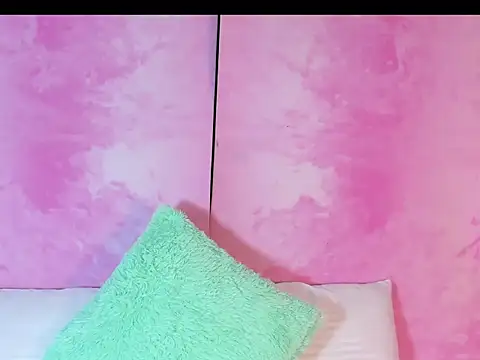 Ayla-marttinez online show from 9, 1, 2026