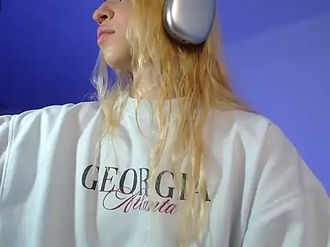 alina lee online show from 19, 12, 2025